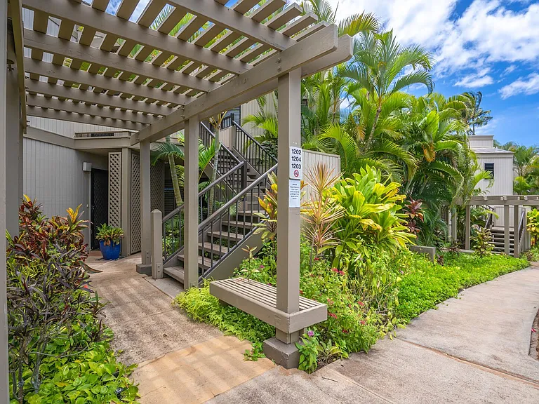 Wailea Ekolu Pl — Photo 34