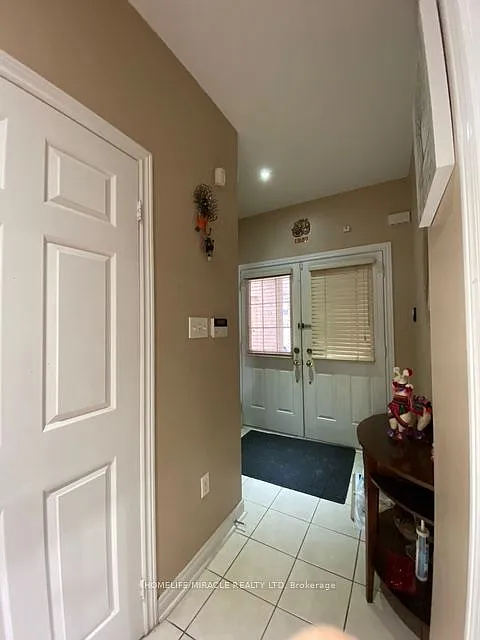 3 bed, $2,900 — Photo 4