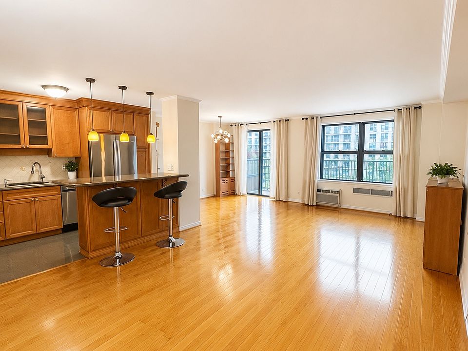 1st image of 601A Surf Ave #19