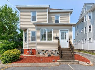 315 Indiana Ave, Providence, RI 02905