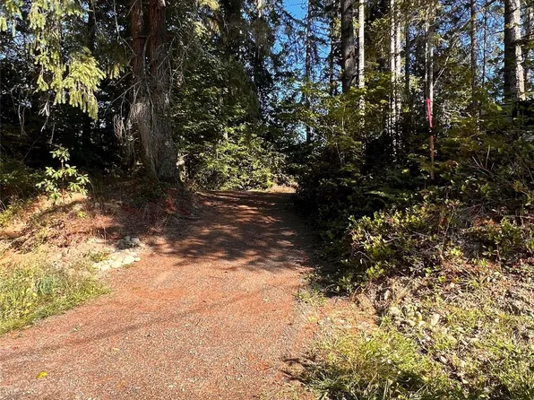 1761 NE Tahuya River Dr, Belfair, WA 98528