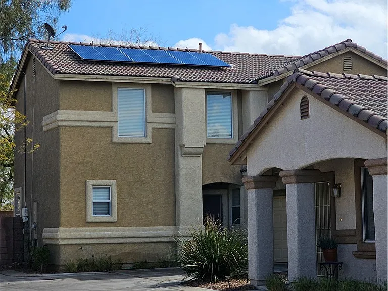 140 Samantha Rose St — Photo 40