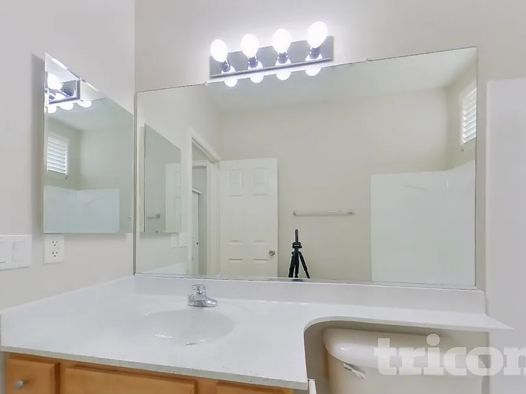 14621 W Ventura St — Photo 14