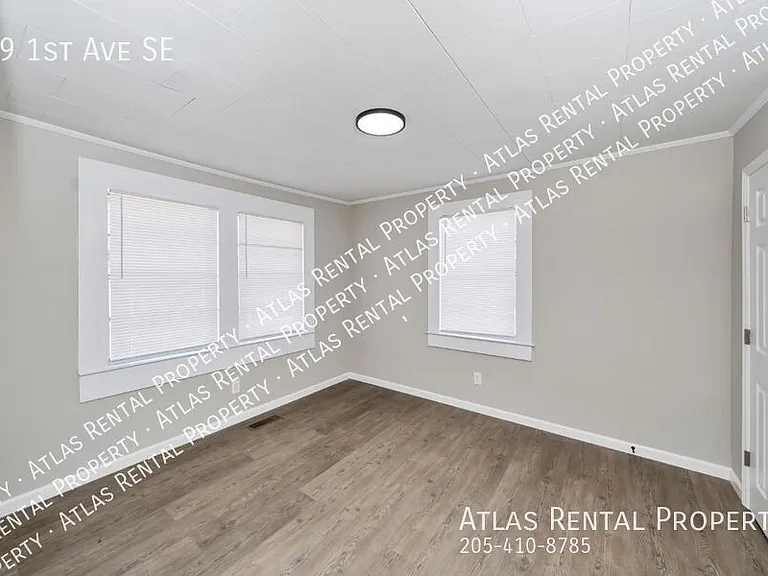 49 1st Ave SE — Photo 8