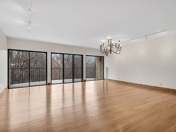 5th image of 6666 Brookmont Ter APT 207