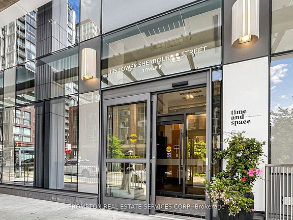 3rd image of 135 Lower Sherbourne St #775