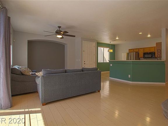 5th image of 6361 Lorne Green Ave Unit 102