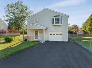 248 Tracy Creek Rd, Vestal, NY 13850