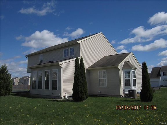 2nd image of 5540 Cairns Trl