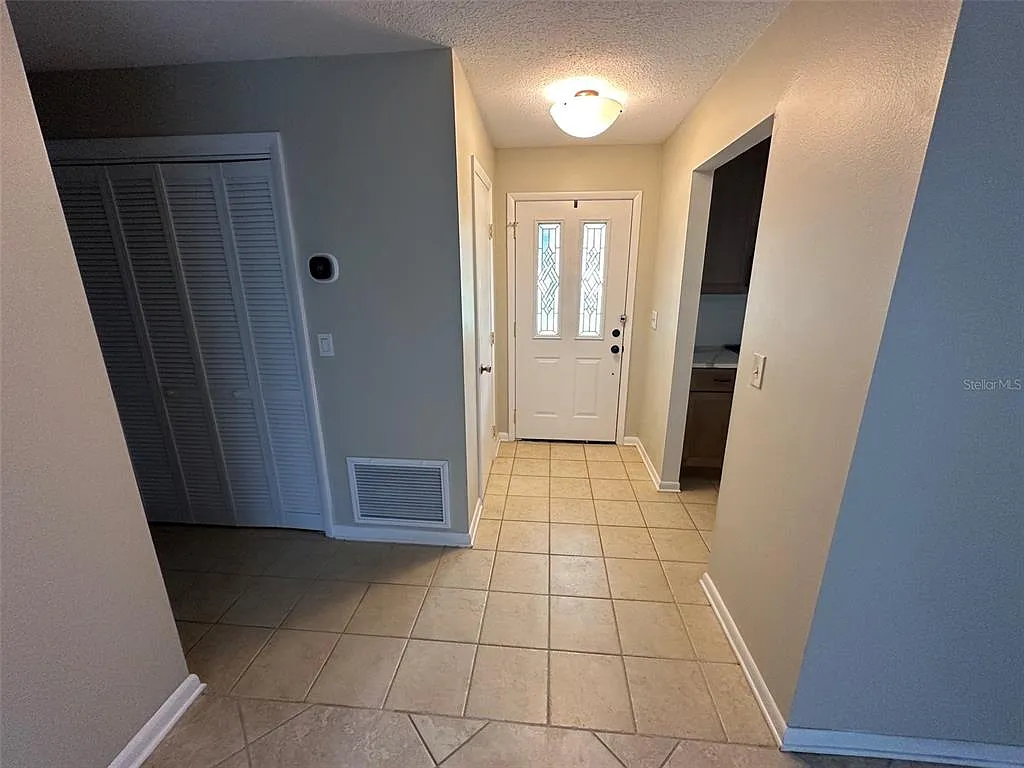 Building Photo - 105 Kilkenny Ct