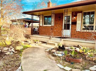 2 Shetland Cres, Saint Catharines, ON L2P 3P7
