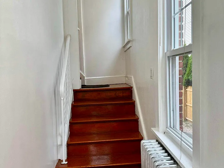 547 Cove Rd #2 — Photo 2