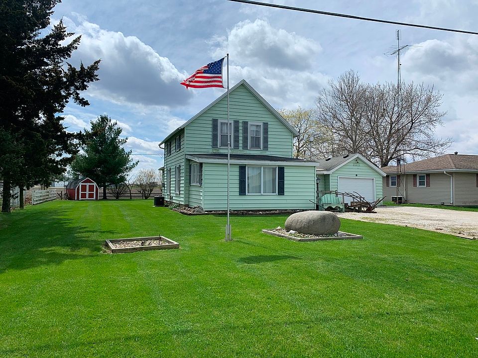 1st image of 801 W Oak St