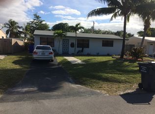 1121 N 71st Ave, Hollywood, FL 33024