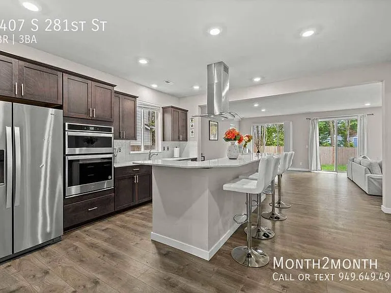 1407 S 281st St — Photo 11