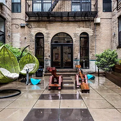 Rented by Nooklyn NYC LLC | media 50