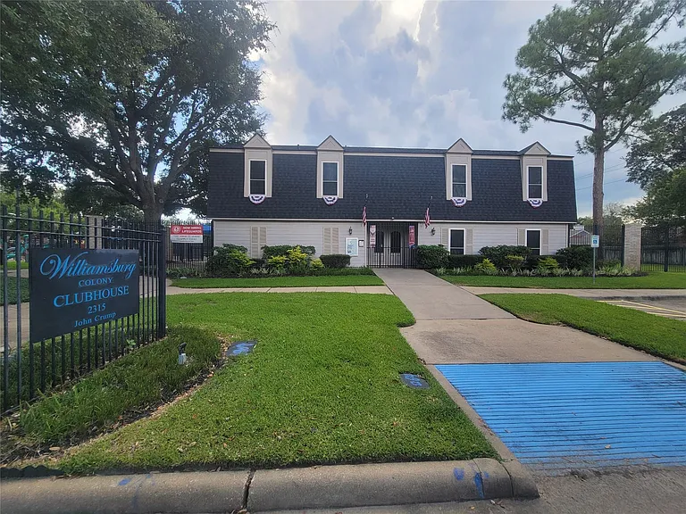 22715 Braken Manor Ln — Photo 23
