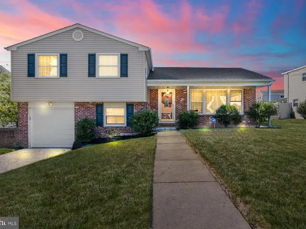 12 Colgate Dr, Cherry Hill, NJ 08034