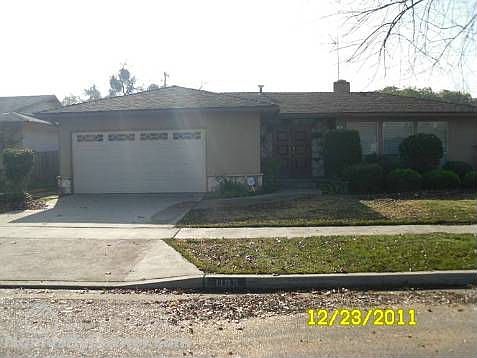 2nd image of 1185 E San Ramon Ave