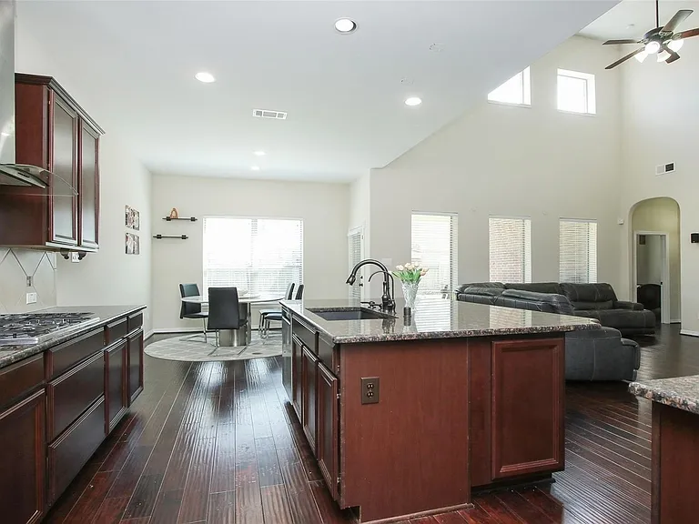 27019 Drybank Creek Ln — Photo 14