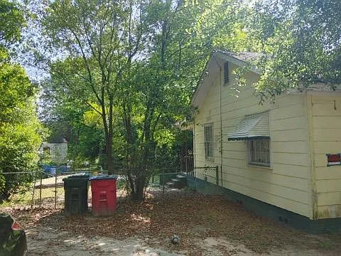 3644 Hillcrest Ave — Photo 12