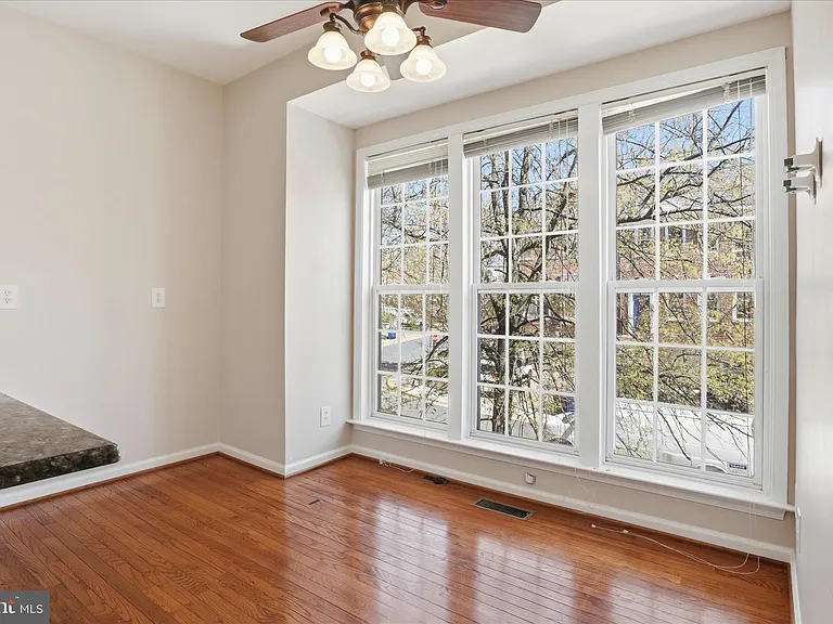 12872 Fair Valley Ct — Photo 6