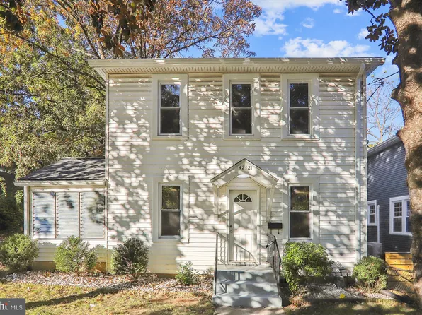 4212 29th St, Mount Rainier, MD 20712
