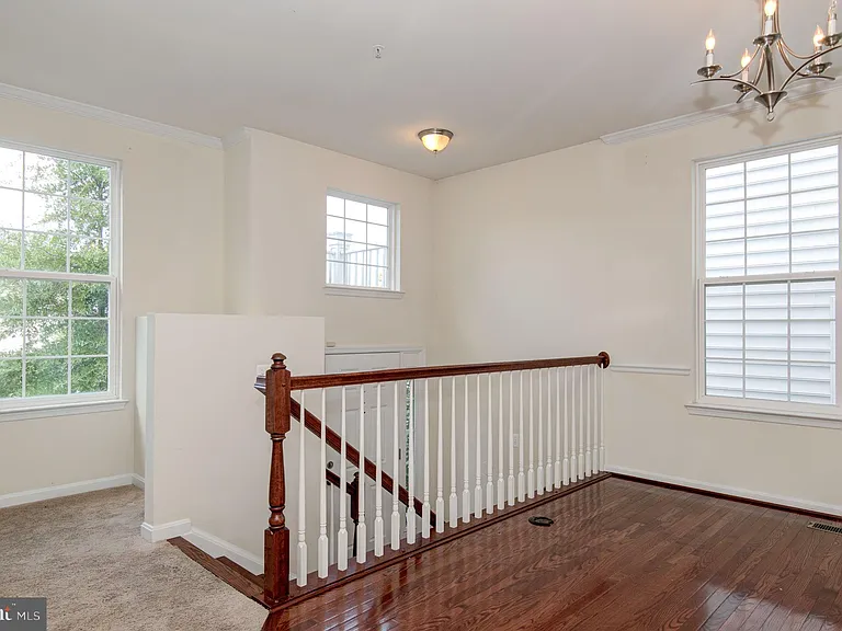 3401 Eagle Ridge Dr — Photo 2