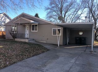 1015 J St, Tekamah, NE 68061