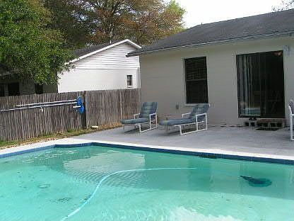 pool