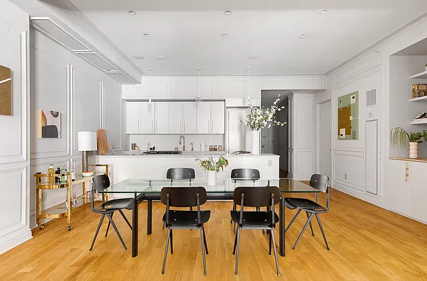 Sold by Compass | media 6