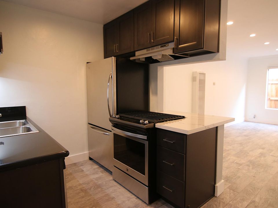 1st image of 120 Roswell Ave APT 5