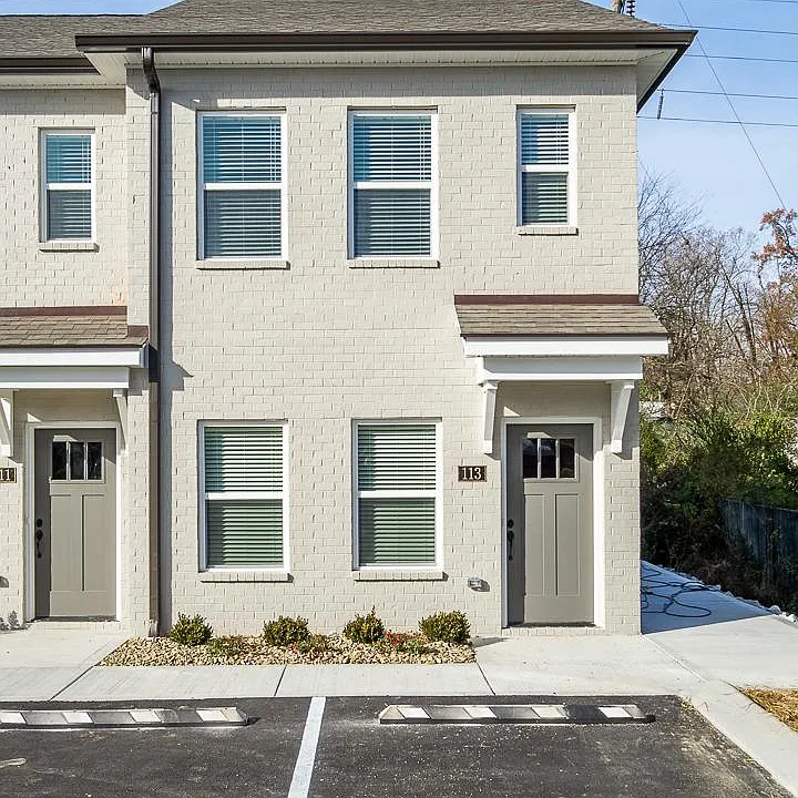 113 Claremont Ct