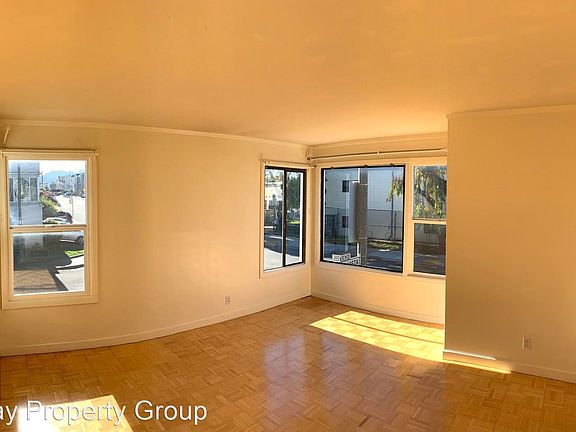 3rd image of 300-314 Anzavista Ave #300