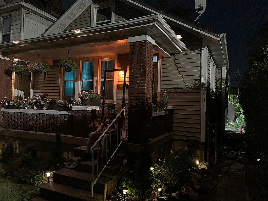127 Progress Ave photo 1