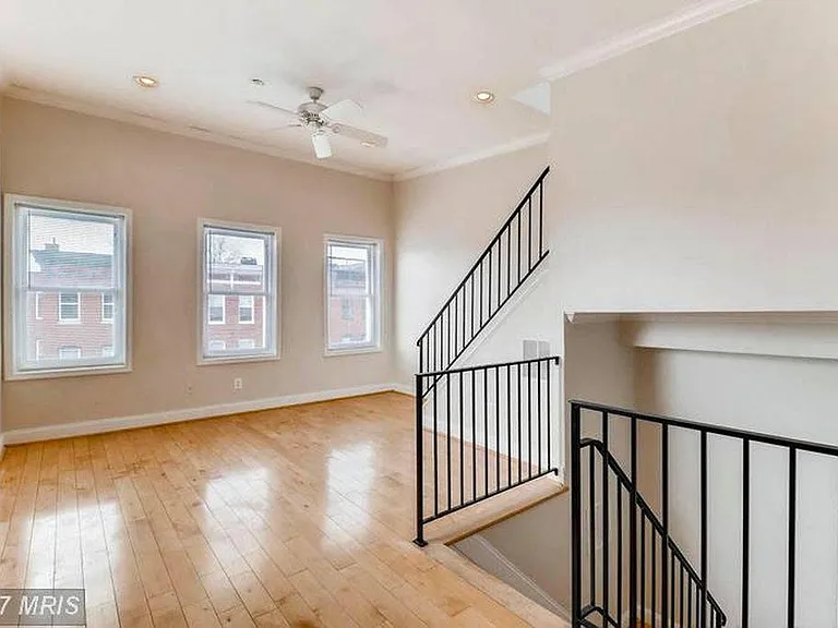18 W Fort Ave — Photo 6