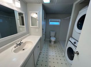 59 Center St APT 201, Biddeford, ME 04005