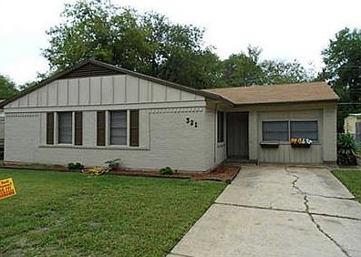 1st image of 321 E Cober St
