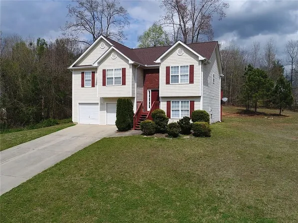 4363 Lock Ness Ln, Snellville, GA 30039