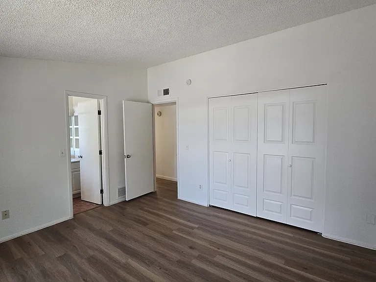 2351 W Placita Algodon — Photo 14
