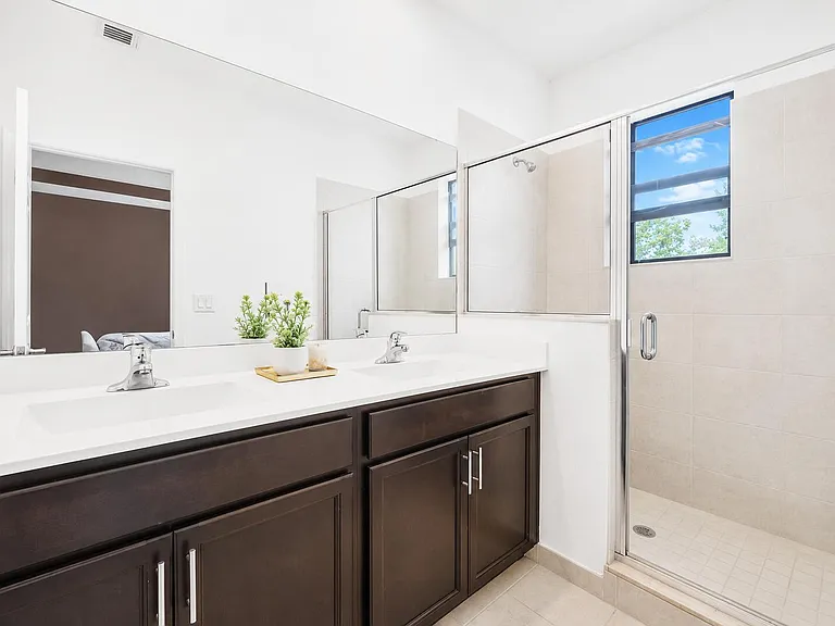 20682 NE 2nd Ct — Photo 5