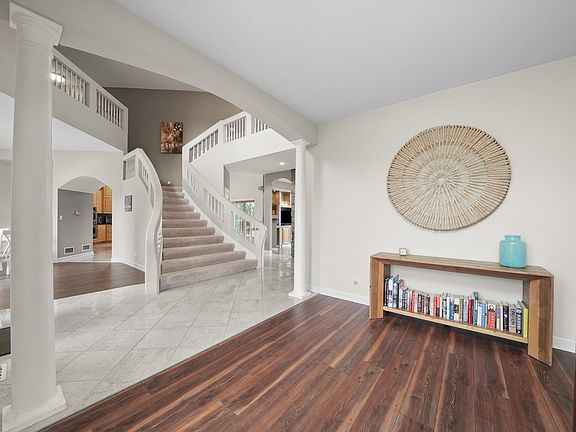 5th image of 6206 Whiteoak Dr