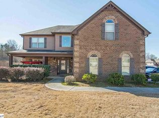 23 Sandusky Ln, Simpsonville, SC 29680