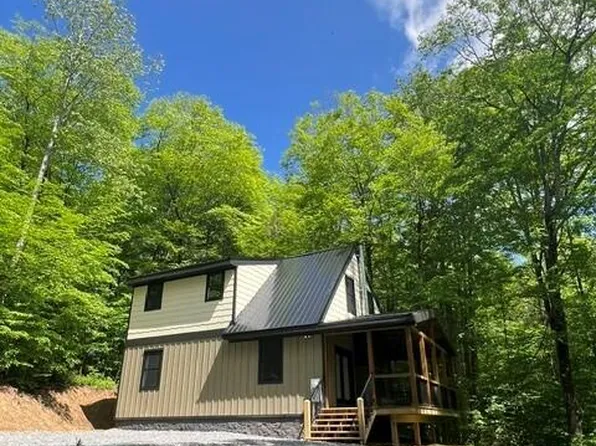 270 Roberts Ridge Rd, Slatyfork, WV 26291