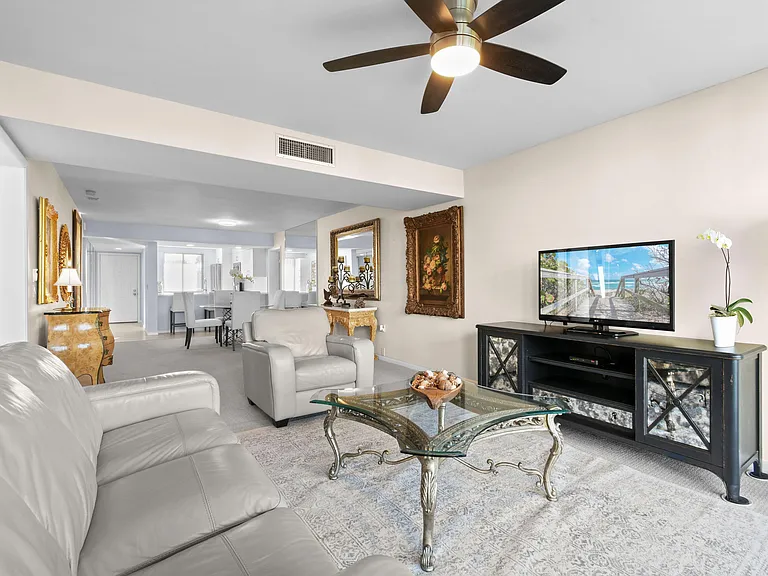 501 S Seas Dr #206 — Photo 24