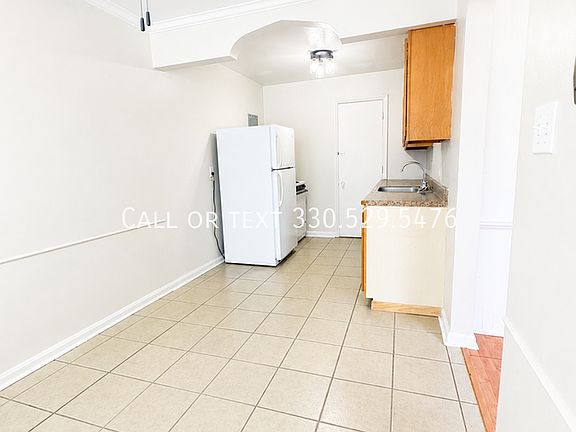 5th image of 3363 Warrensville Center Rd #Gm-212