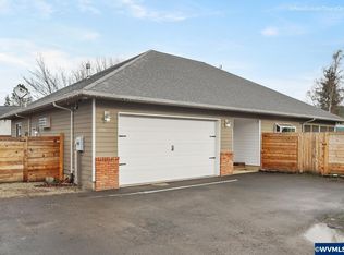 296 Rosedell St, Amity, OR 97101