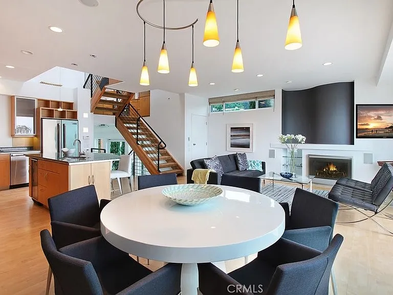 326 Loma Ter — Photo 11