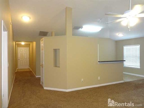 2nd image of 3821 Hidden View Dr