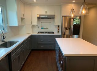 1327 Howard Ave, San Carlos, CA 94070